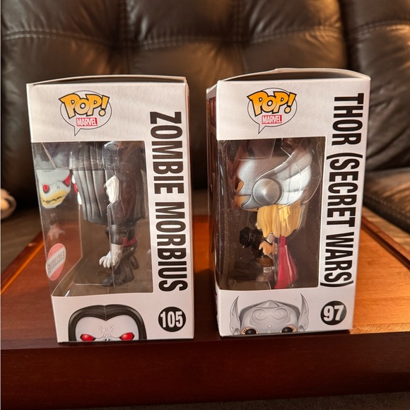 VAULTED Marvel Collector Corps Zombie Morbius/Thor Funko Pop - Picture 2 of 6